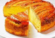 Torta con banane caramellate questo desiderano a colazione, io li accontento sempre ci metto 8 minuti a preparare l’impasto Torta con banane caramellate questo desiderano a colazione, io li accontento sempre ci metto 8 minuti a preparare l'impasto