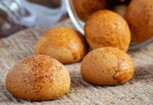 Biscotti bon bon o pasticcino, li chiamo così, li prepari con un impasto diverso che si mescola e non si impasta