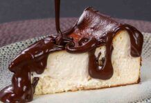 Quanto è buona la cheesecake kinder che ho preparato senza nemmeno uscire di casa: pochi ingredienti ma che delizia!