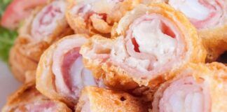 rotolini di pancetta, dentro bane bianco e fior di latte, perfetti per aperitivi stuzzicanti