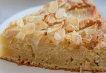 Ho scoperto il segreto del dolce delle monache, mescolando ricotta e mandorle ho realizzato una speciale torta d'altri tempi!