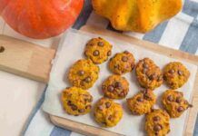 Non li preparo solo ad Halloween ma tutto l’anno, perché questi biscottini friabili sono strepitosi: c’è la zucca, ma nemmeno un grammo di burro Biscottini friabili zucca