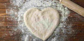 Pizza fatta in casa impasto lievitazione consigli metodi