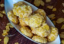 A colazione non voglio altro: queste rose del deserto le faccio con i classici cornflakes e sono irresistibili!