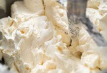 Stuccante per torte: ne puoi fare di ogni con questa ricetta, zero bollicine e tenuta massima!
