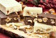 A Napoli il torrone si prepara per il 2 Novembre, io non aspetto mica, questo al gusto kinder lo mangio tutto l'anno!
