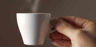 3 bugie sul caffè che ti hanno sempre detto: da ora in poi potrai berlo felicemente ma così! - RicettaSprint