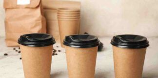 Bicchierini del caffè, sai già se si buttano nella carta o nella plastica? - RicettaSprint
