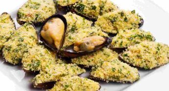 Cozze gratinate: la ricetta di mia nonna che è napoletana, lei si che le sa fare bene, farai un figurone alla Vigilia di Natale