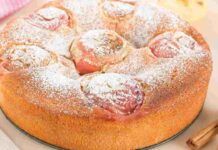 L'apple cake nn è una torta di mele qualunque ce le devi mettere sane 5 mele e anche tanta cannella