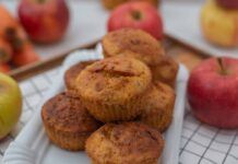 Mele e carote stavano andando a male, li ho aggiunte all’impasto dei muffin e li ho serviti a colazione, hanno gradito tutti Muffin mele e carote Ricettasprint