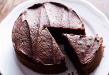 Torta 2 ingredienti super salutare, senza lattosio ne glutine: zucca e cioccolato per una simil cheesecake senza forno da urlo! Torta 2 ingredienti zucca e cioccolato