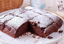 Torta alla cioccolata calda: il mix caldo che metti in forno e si trasforma in una nuvola sofficissima! Torta alla cioccolata calda: il mix caldo che metti in forno e si trasforma in una nuvola sofficissima!