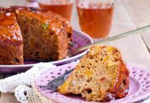 Torta di mele e frutta secca