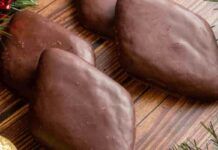 Ma quali cuoche marchigiane, ad ognuno il suo: la ricetta dei veri mustaccioli é solo napoletana