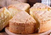 Chissà come faceva nonna senza usare la bilancia a sfornare meraviglie: con questa torta soffice soffice alla vaniglia ci incantava!