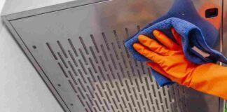Come pulire e quando cambiare il filtro della cappa - RicettaSprint