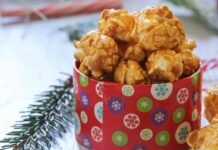 Che ne pensi di preparare golosi pop corn al caramello per intrattenere gli ospiti stasera? Ecco come li faccio in pochi minuto! Pop corn al caramello