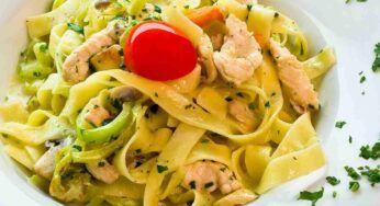 Queste tagliatelle mare e monti ti salvano il pranzo 15 minuti e sono in tavola, non sai cosa ti sei persa fino ad ora
