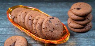 Biscotti al cacao ripieni di Nutella Ricetta Sprint