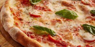 Pizza margherita