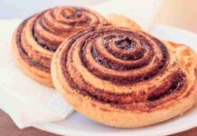 Girelle di sfoglia dolce - RicettaSprint