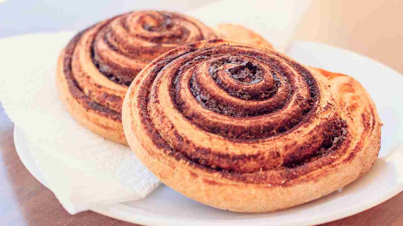 Girelle di sfoglia dolce - RicettaSprint