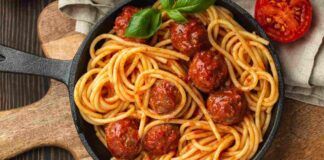 Pasta con le polpettine della nonna
