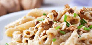 Pasta con noci e formaggi Ricetta Sprint