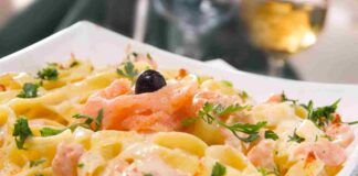 Pasta panna e salmone - RicettaSprint