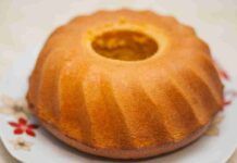 Morbidissima e gustosa, faccio colazione solo con questa torta e ha meno di 150 kcal!