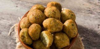 Castagnole salate