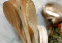 Come pulire i mestoli in legno - RicettaSprint