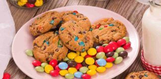 Crumbl cookie di carnevale