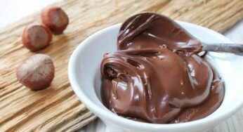 La Nutella light fatta in casa è l’alternativa perfetta per chi come me non vuole avere a che fare con i rimorsi