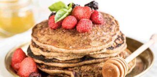 Pancake di farro senza uova