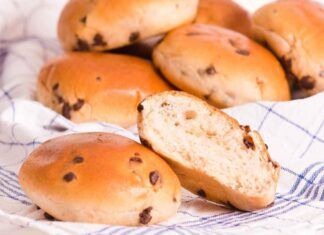 Se sei a dieta e hai voglia di dolce devi provare questi panini stracciatella, nulla di più soffice Pangoccioli allo yogurt senza lievito