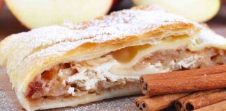 Strudel di mele veloce con la ricotta