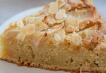 Torta di mandorle morbida della nonna