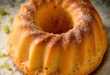 Torta morbida al cocco senza burro - RicettaSprint