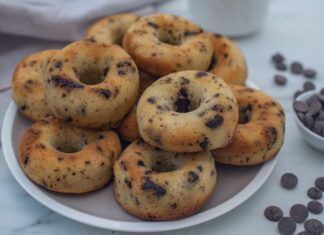 Ciambelline con gocce di cioccolato