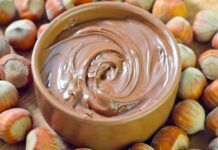 Una crema spalmabile che non è la nutella, la faccio con solo 2 ingredienti la chiamo crema kinder bueno Crema spalmabile kinder bueno