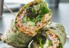 Crepes di spinaci con pollo e insalata - RicettaSprint