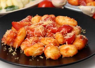 Gnocchi in padella ai pomodorini