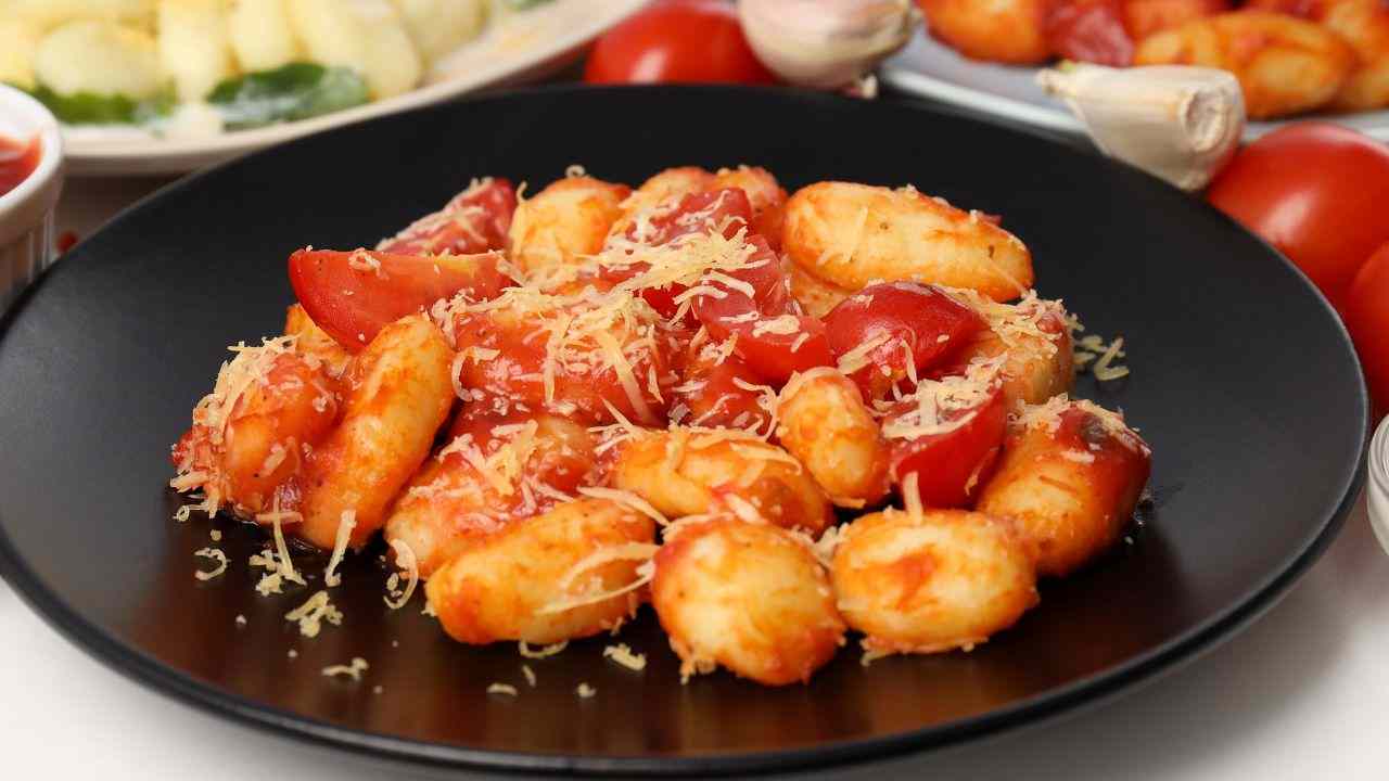 Gnocchi in padella ai pomodorini