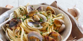 Pasta con le vongole per Pasqua - RicettaSprint
