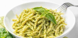 Pasta con pesto di zucchine - RicettaSprint