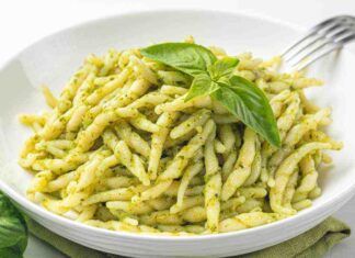Pasta con pesto di zucchine - RicettaSprint