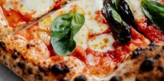 Pizza margherita