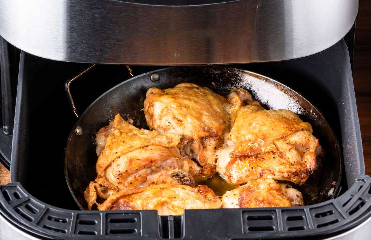 Pollo friggitrice ad aria